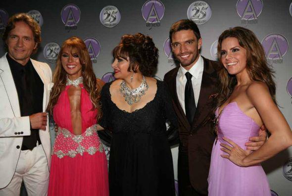 313540_144243652340710_132941760137566_196020_400566037_n - Guy Ecker