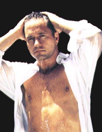 400274_173306266104683_107211252714185_211806_1254983883_n - Guy Ecker