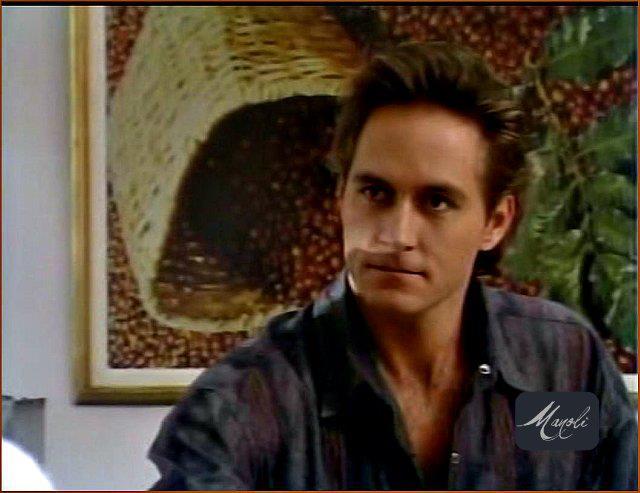 297854_150413138390428_132941760137566_216606_1268289667_n - Guy Ecker