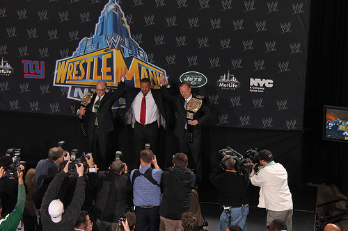 6888384347_ef9c10ed5b - WrestleMania XXIX