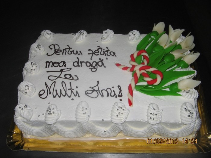 Tort frisca ornament ghiocei
