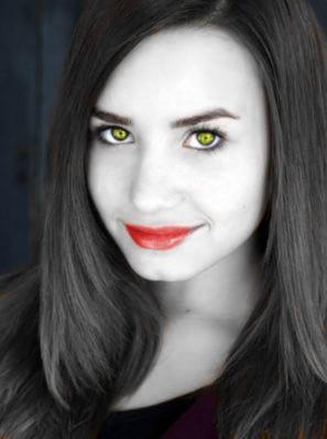 Vampire_Demi_Lovato_by_SesshysStalkur - demi lovato vampir