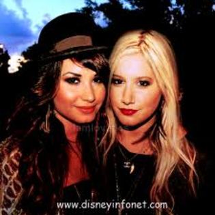 demi si ashley