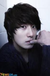 images (2) - Jung Il Woo