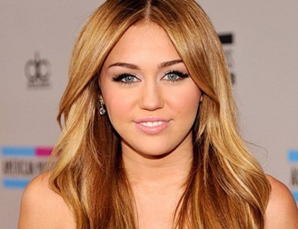 8442_br - miley-cyrus