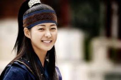 images (13) - Lee Yo Won