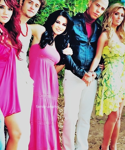 tumblr_lzywg5WQaA1qeiqe3o1_500