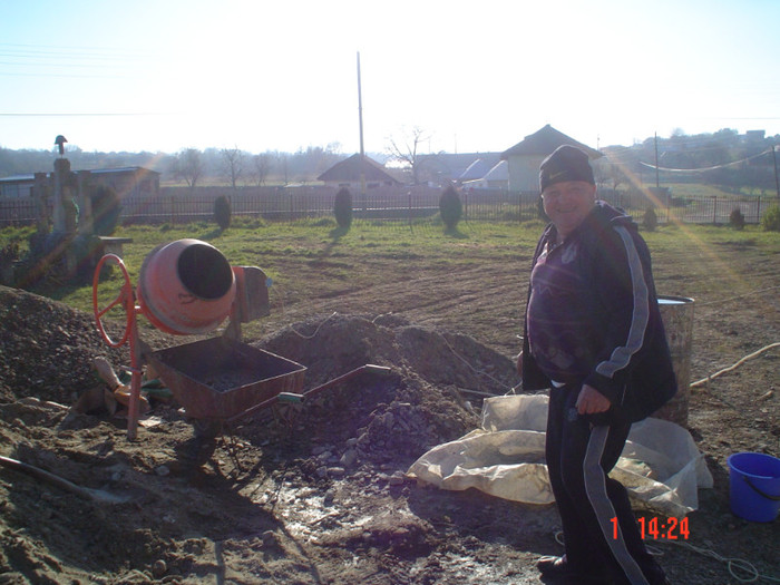 DSC02741 - Foto CIMITIR ALEI PORTI CLOPOTNITA 2010 Noembrie