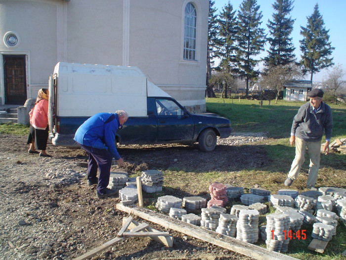 DSC02749 - Foto CIMITIR ALEI PORTI CLOPOTNITA 2010 Noembrie