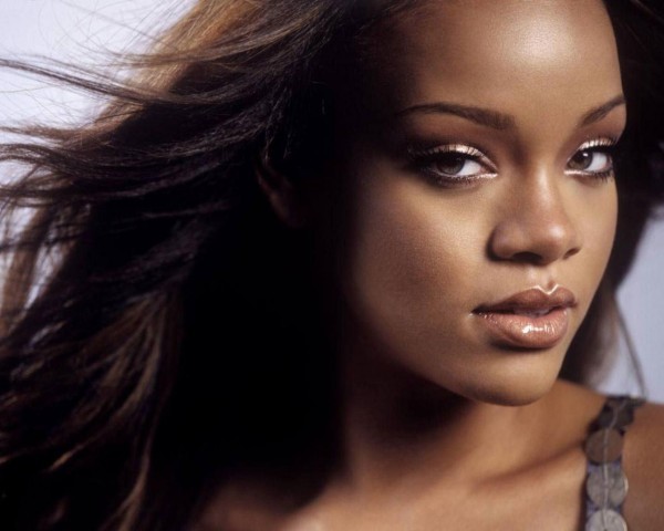 Rihanna poza 30 - Poze cu Rihanna