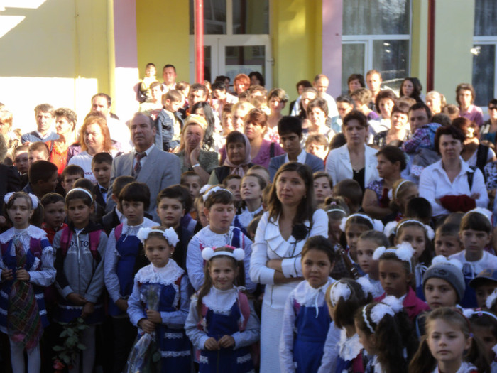 DSC09750 - Tedeum la deschiderea anului scolar 2011-2012