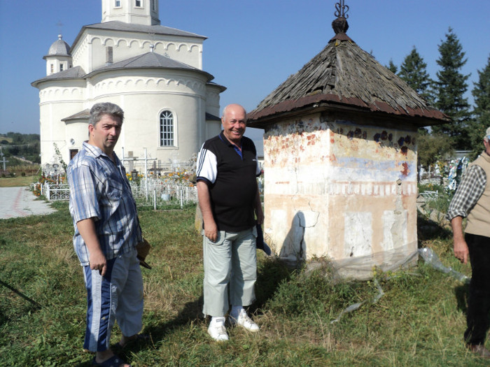 DSC09678 - Foto CIMITIR ALEI PORTI CLOPOTNITA 2011 Noembrie