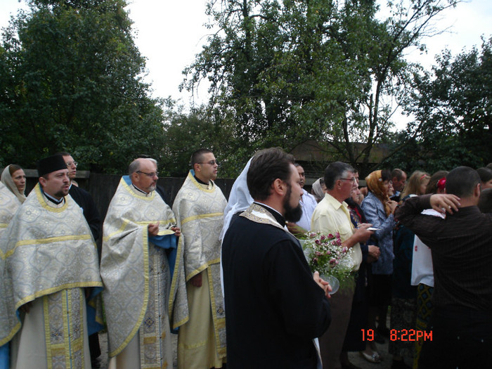 DSC00784 - Sfintirea Bisericii din Soimaresti 2011