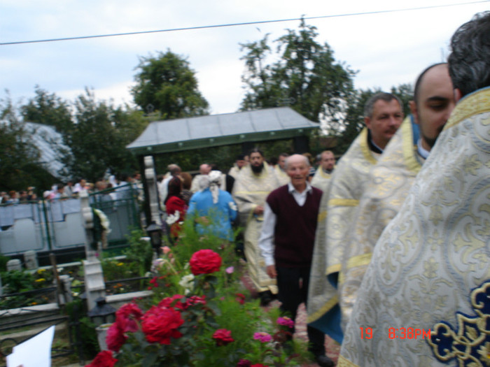 DSC00803 - Sfintirea Bisericii din Soimaresti 2011