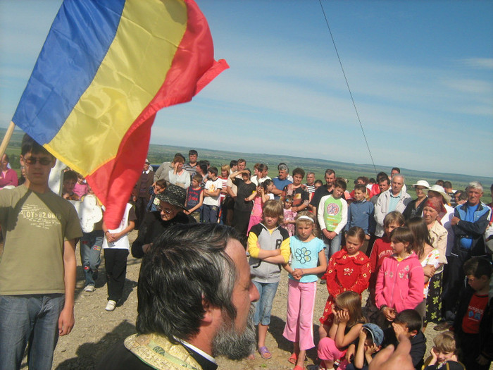 IMG_0919 - Crucea de pe dealul Gezuniei