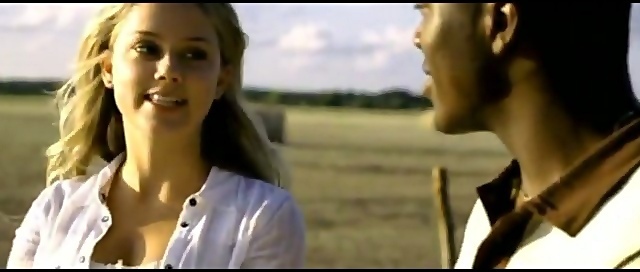 Mandy Lane: Pot vedea asta. - The first part of the movie