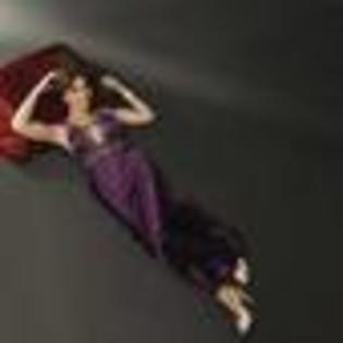 frances-ondiviela-579089l-thumbnail_gallery