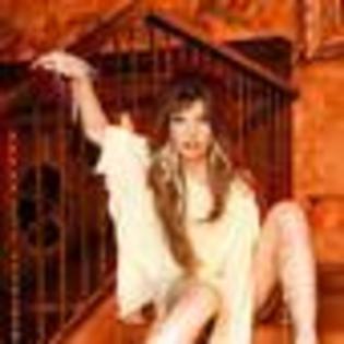 frances-ondiviela-657442l-thumbnail_gallery