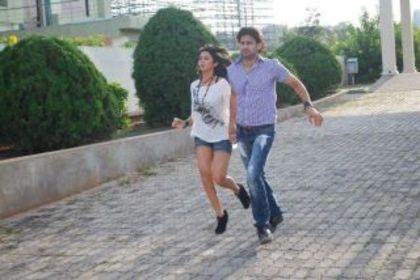 387403_237038466357796_122319814496329_681188_1285640578_n