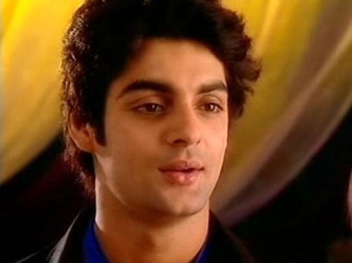 17263_275125928332_563348332_3546944_6225351_n - KARAN WAHI