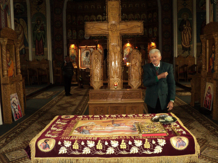 DSC05782 - Diverse slujbe din saptamana patimilor pana la Izvor 2011