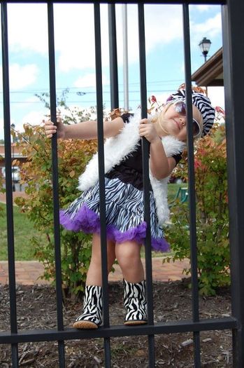 303275_510360317824_115300250_30104073_750987802_n