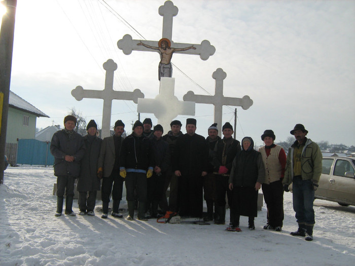 IMG_6821 - Crucea de Gheata 2008 si slujba de Boboteaza