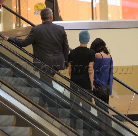 422695_193678194072688_100002915257281_319633_1868904673_n - poze cu Justin Bieber si Selena Gomez