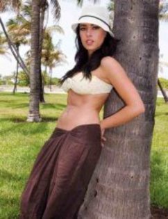 406577_227767000633279_227738653969447_521165_402678107_a - Sofia Lama Stamatiades