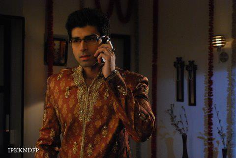 6 - Iss Pyaar Ko Kya Naam Doon - Picture Gallery