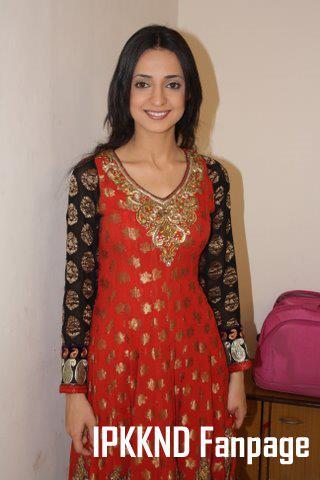 1 (2) - Iss Pyaar Ko Kya Naam Doon - Picture Gallery