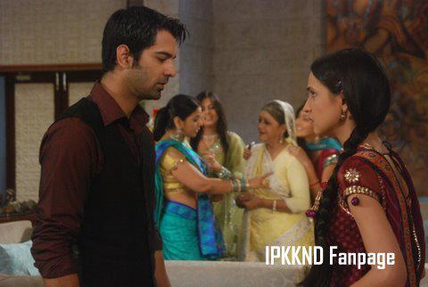 9 (3) - Iss Pyaar Ko Kya Naam Doon - Picture Gallery