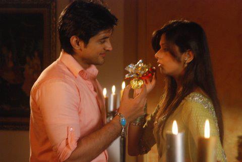 10 (3) - Iss Pyaar Ko Kya Naam Doon - Picture Gallery