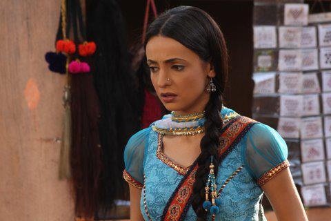 11 (7) - Iss Pyaar Ko Kya Naam Doon - Picture Gallery