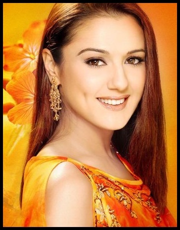 - alexa se intoarce -