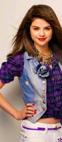 311397_314236885269743_128171003876333_1337096_1278118224_n - selena marie