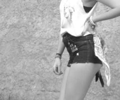 X.Saa` Datt Oi` Bataiee` Intrree` Clanurii`, In Caree` A Castigathh`Clanull` Simpson - x_-O01 Vampire LOVE_-Real Story