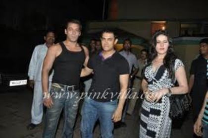 descărcare (4) - Zarine Khan and Salman Khan