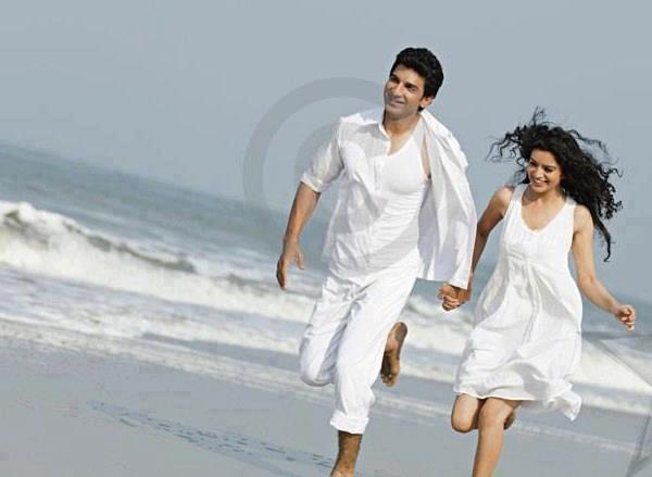 417420_355890764451758_217014545006048_1051754_1346329357_n - SUKIRTI KHANDPAL 2