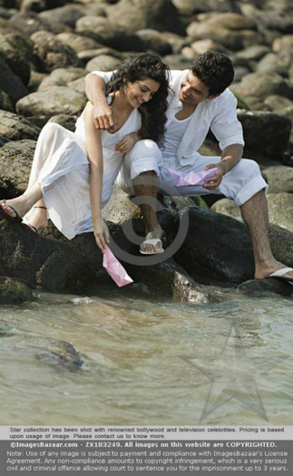 421856_356581227716045_217014545006048_1054181_2033380870_n - SUKIRTI KHANDPAL 2