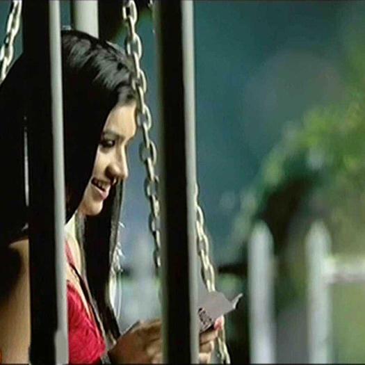 421965_295406440517081_185071281550598_879245_105317044_n - SUKIRTI KHANDPAL 2