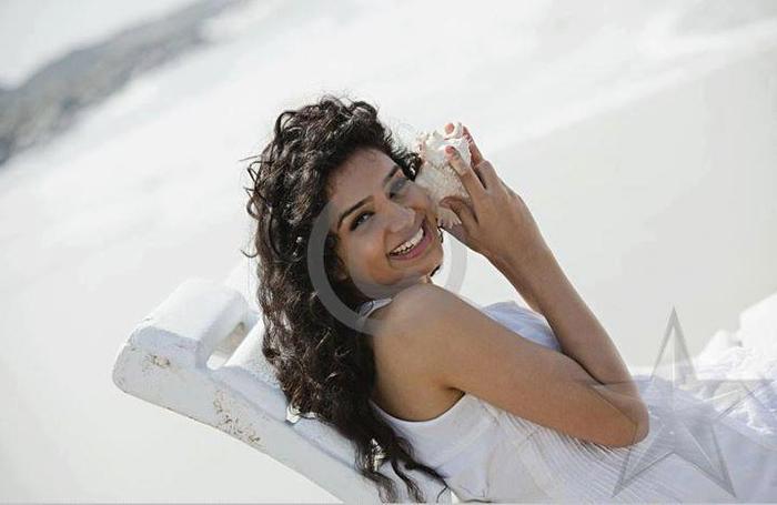 424096_355874787786689_217014545006048_1051717_469108901_n - SUKIRTI KHANDPAL 2