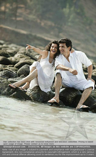 428034_356581367716031_217014545006048_1054185_225220457_n - SUKIRTI KHANDPAL 2