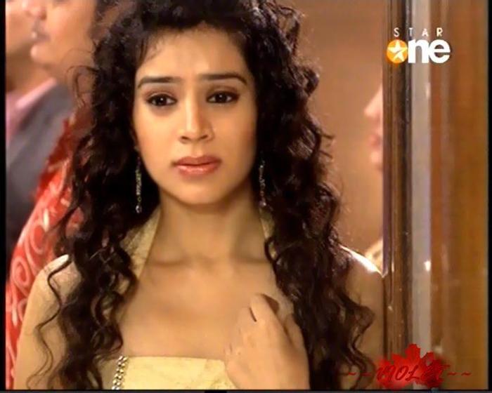 429757_301715203219538_185071281550598_894083_447572640_n - SUKIRTI KHANDPAL 2