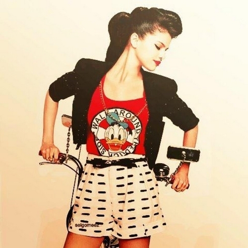 tumblr_m0gvqhKoli1r900qio1_500_large - 0    Selena Marie Gomez