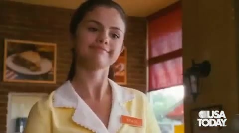 Talking Your Tech  - Selena Gomez interview 2012_2 044