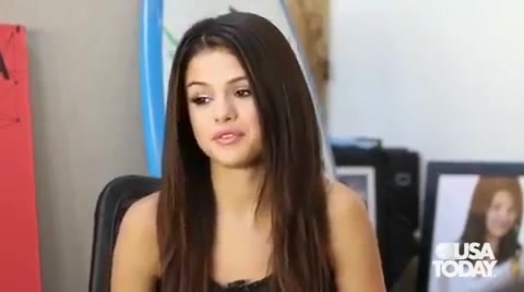 Talking Your Tech  - Selena Gomez interview 2012_2 419