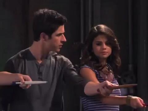 Wizards Of Waverly Place - Juliet Comes Back! - Wizards vs. Everything 002