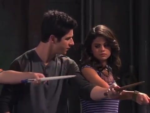 Wizards Of Waverly Place - Juliet Comes Back! - Wizards vs. Everything 016