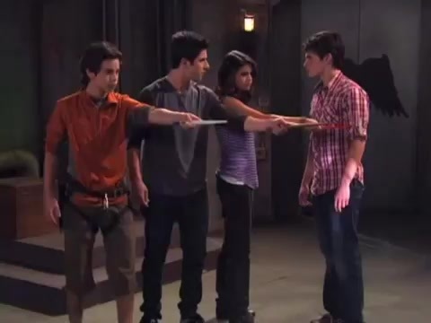 Wizards Of Waverly Place - Juliet Comes Back! - Wizards vs. Everything 047
